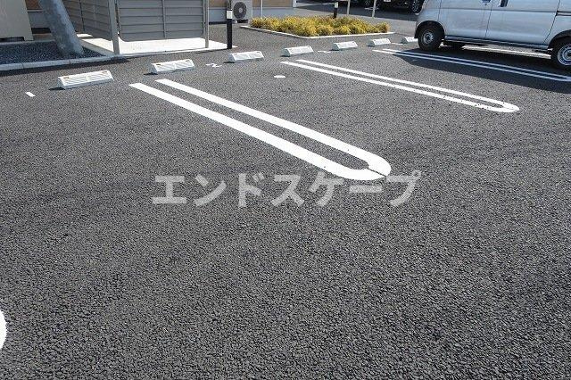 彩　ｔａｋａｓａｋｉ　Ⅰの駐車場|高崎、前橋のお部屋探しはエンドスケープまで！お客様の理想お聞かせ下さい♪