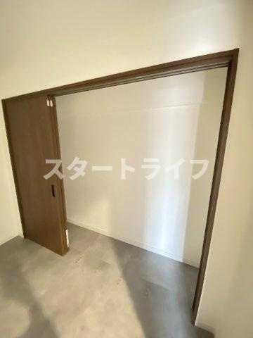 大阪市淀川区西宮原１丁目の賃貸マンションの収納