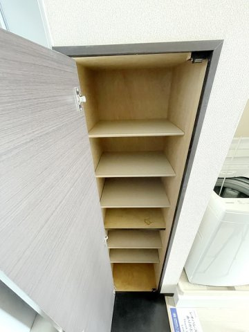 レオネクストフィオーレ の収納|
※写真は建物の標準的な設備になります。
現況と異なる場合、現況を優先いたします。