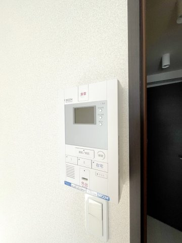 レオネクストフィオーレ のセキュリティ|
※写真は建物の標準的な設備になります。
現況と異なる場合、現況を優先いたします。