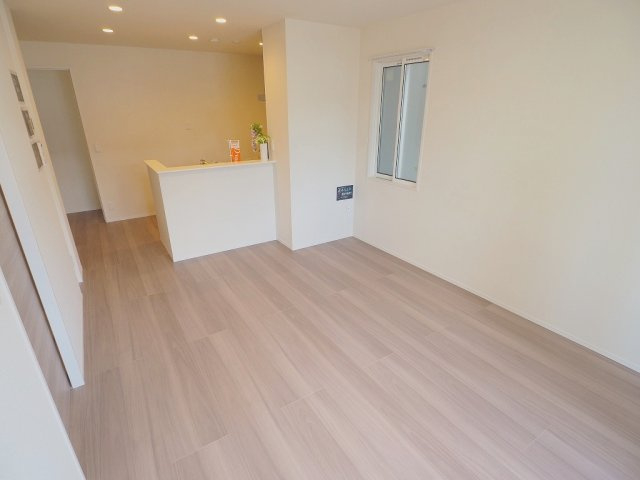 VILLA CITY　B棟の居間・リビング