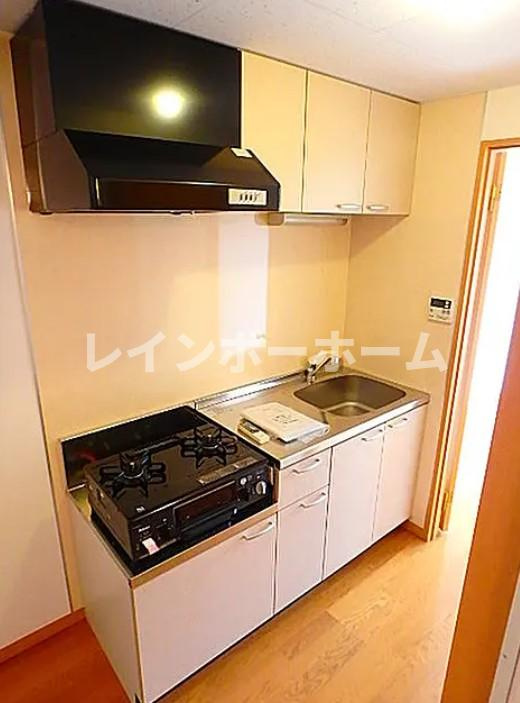 レオ五番館のキッチン|※別部屋参照写真となります。