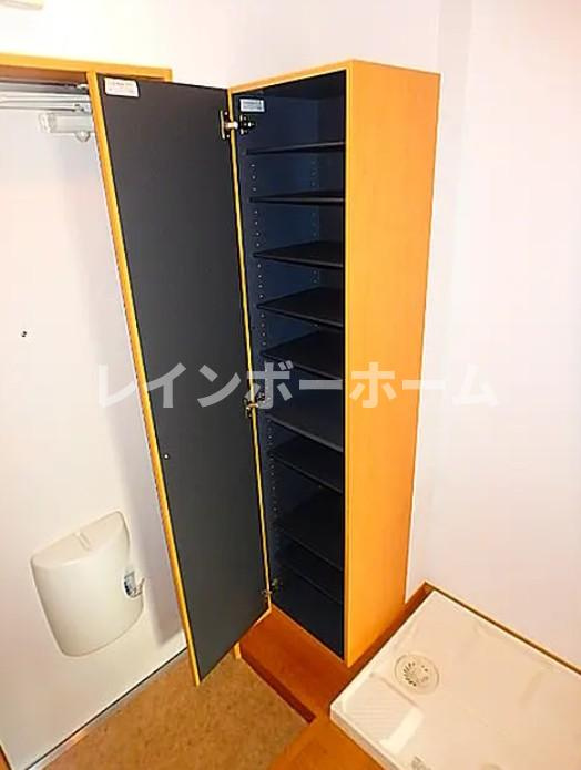 レオ五番館の収納|※別部屋参照写真となります。