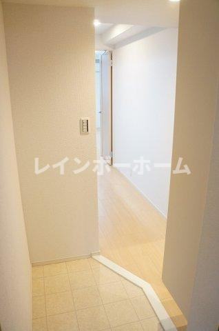フィオーレ静の玄関