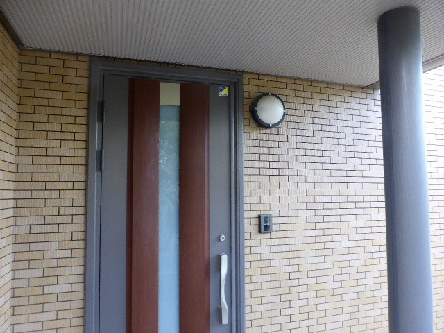 西原９丁目戸建ての玄関|毎日通る玄関はこちらです