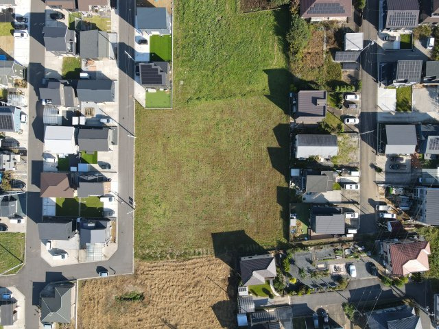 うぇ～ば～タウン八街ほE区／建築条件付き土地の外観