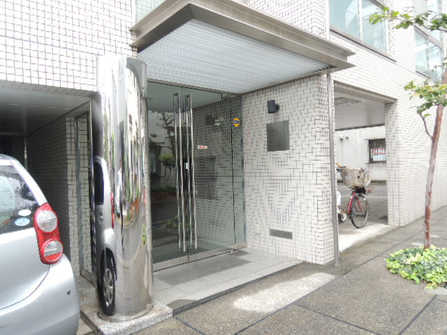 【エントランス】