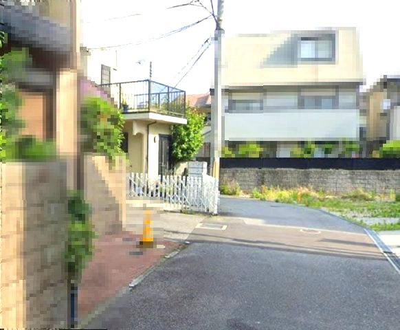 段上町5丁目の前面道路含む現地写真|通勤にも外出にもアクセス良好。家族でおでかけすることも増えそうですね。