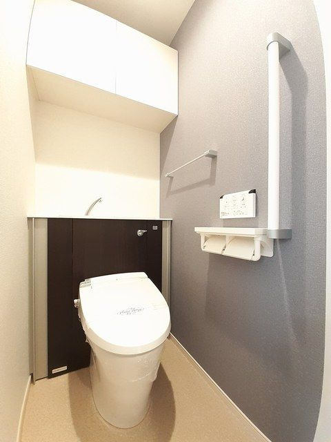 パークサイド十番山　経堂のトイレ|落ち着いた色調のトイレです