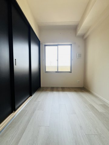 【寝室】ピノ甲東園 