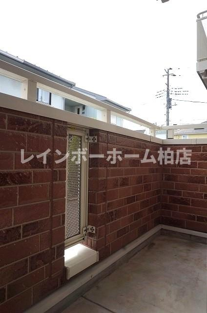 特典：仲介手数料が50％OFFです‼のバルコニー|開放的で明るい空間を演出してくれるバルコニーです