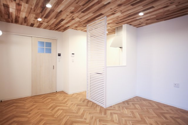 【居間・リビング】 | Calm箱崎 | ゆったり過ごせるリビングです※写真は類似です