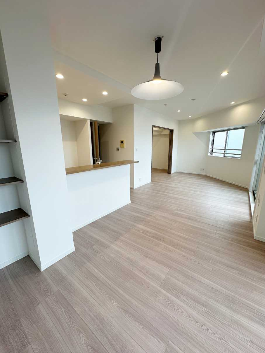 サンクレイドル千葉登戸スカイレジデンスの居間・リビング