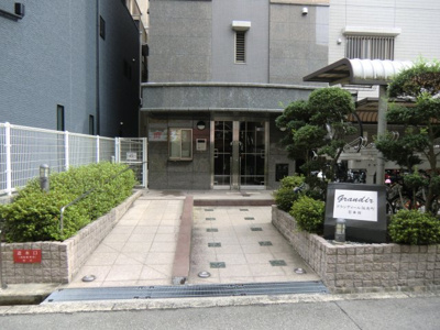 【エントランス】 | グランディール阪南町Ⅲ番館