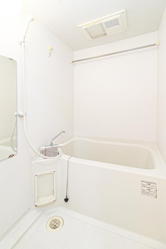 サヴォイテンジンクォーターの浴室|同建物別部屋参考写真
