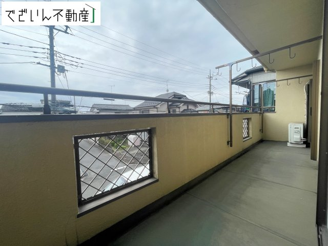 【バルコニー】 | 東松山市松山　中古住宅   | 現地(2026年9月撮影)