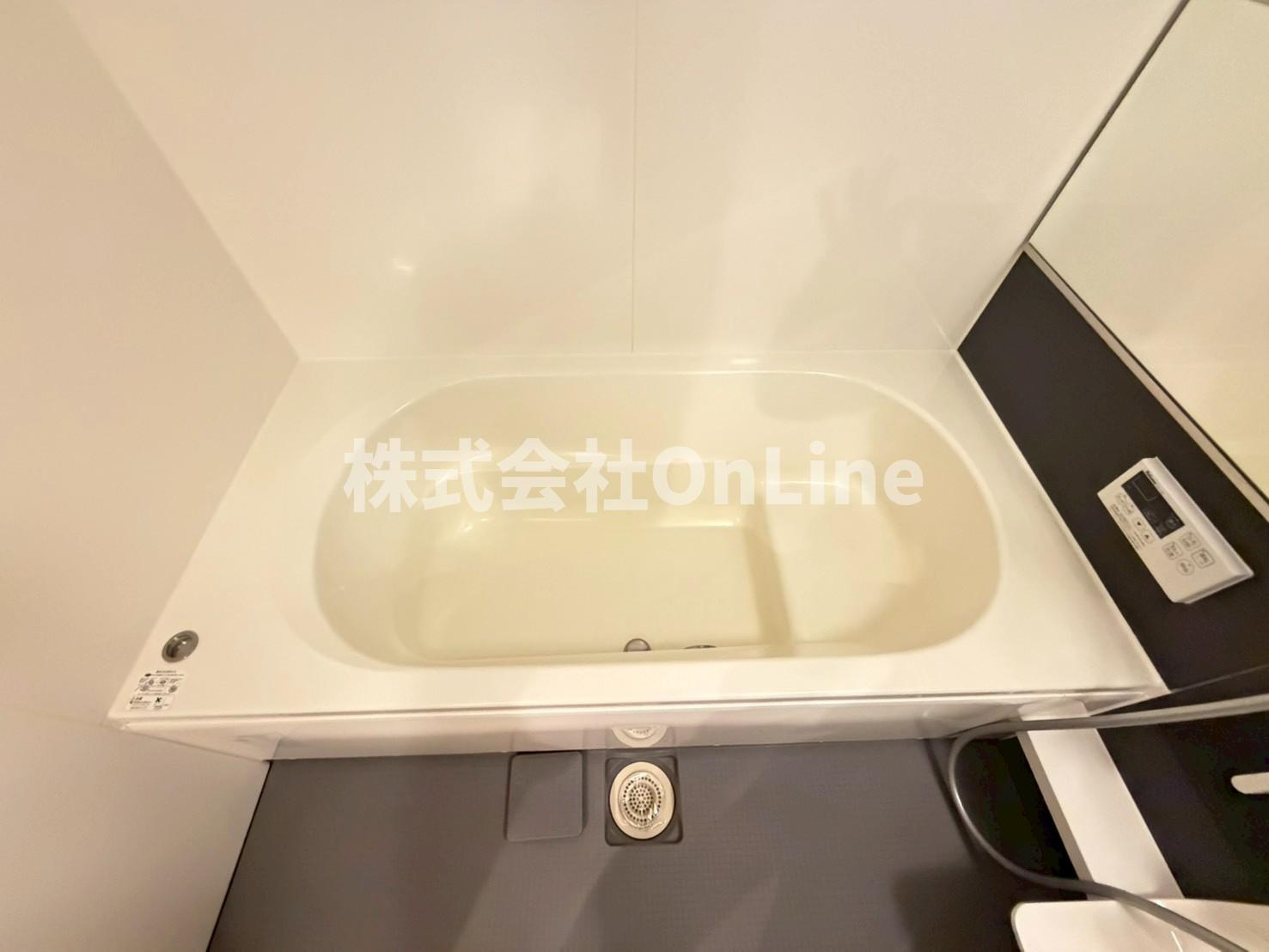 ソレイユ八尾の浴室