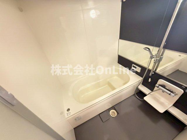 ソレイユ八尾の浴室