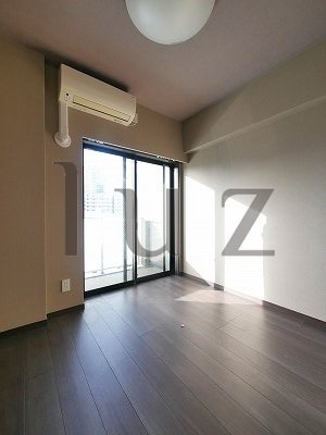 レア横濱ポートサイドの居間・リビング