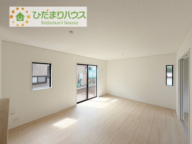 【居間・リビング】 | 阿見町若栗第7　新築戸建　1号棟 | 家族団らんの時間も増えそうなくつろぎのLDK☆