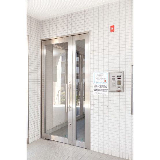 【エントランス】 | サンセール加藤II | 建物の内部です