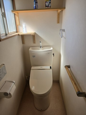丸亀市川西町北売物件のトイレ
