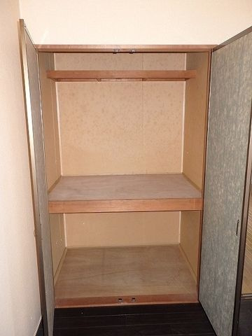 メゾンプレミネンスの収納