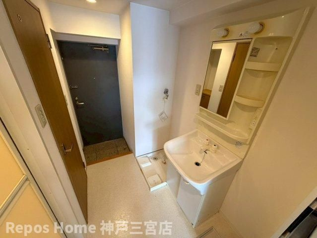 エスポワール三宮パートⅡの洗面所