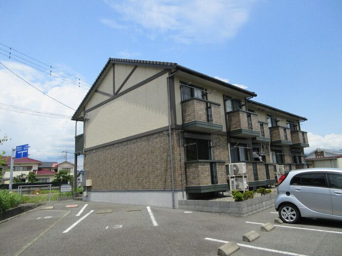 クレ ドゥ リュヌの外観
