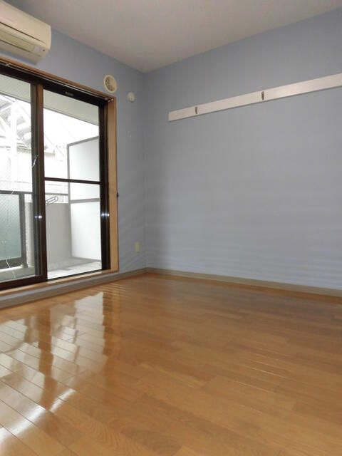 クレスト代々木の寝室