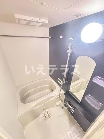 エスライズ神戸三宮山手通弐番館の浴室