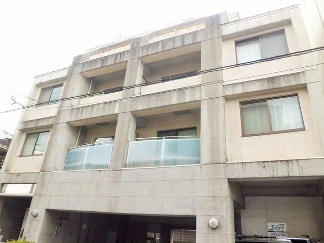 グランパラッツオの外観