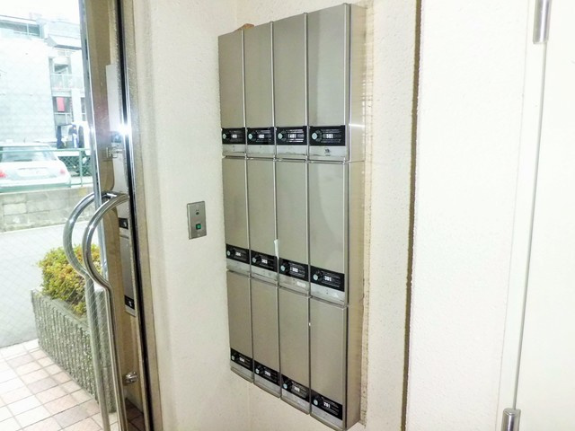 グランパラッツオのその他共用部分|集合ポスト