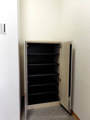 【玄関】 | メゾンココ