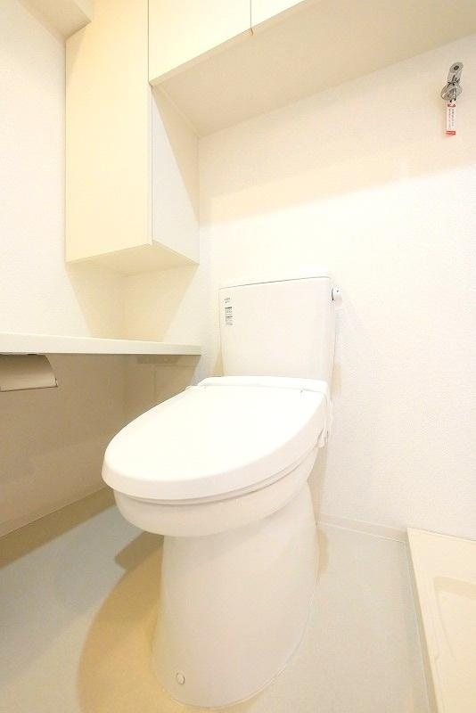 PREMIUMCUBEG駒沢大学のトイレ|ゆったりとした空間のトイレです