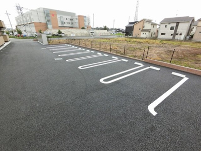 【駐車場】 | エール ド クラージュ　Ａ