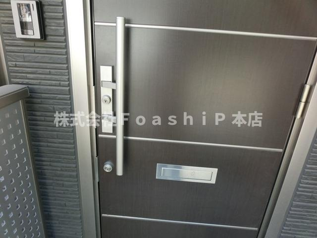 SARTEH エスポワールの玄関