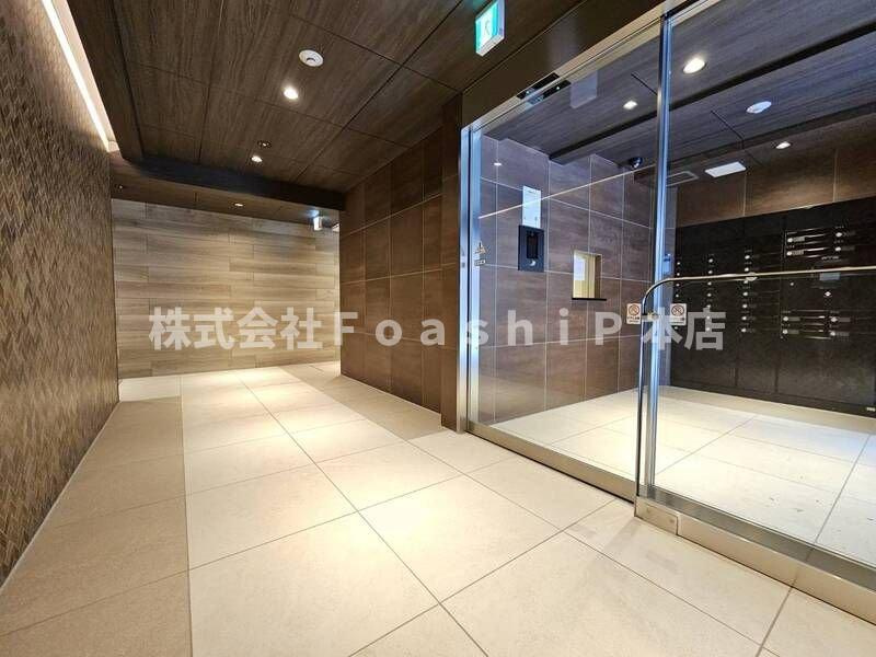ディアレイシャス田園調布本町のロビー