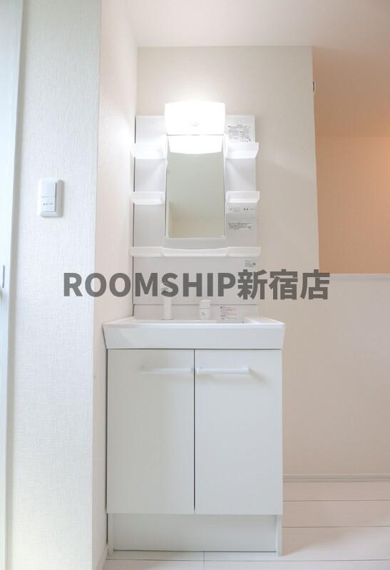 アオアクア浜田山の洗面所