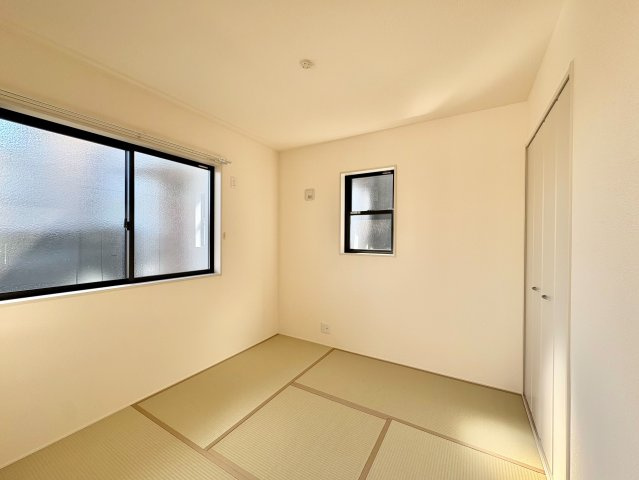 《仲介手数料半額》上尾市平方2期　2号棟の和室|和室4.5帖