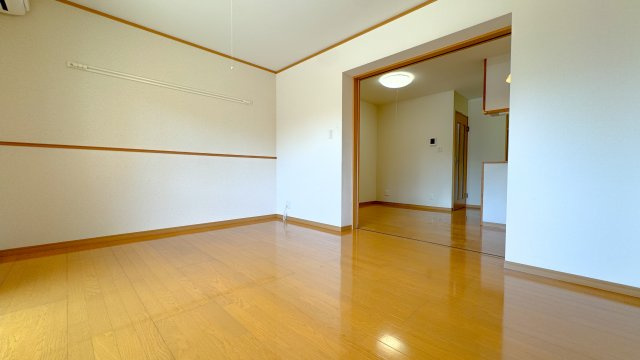 ヴィヴレローゼスの洋室
