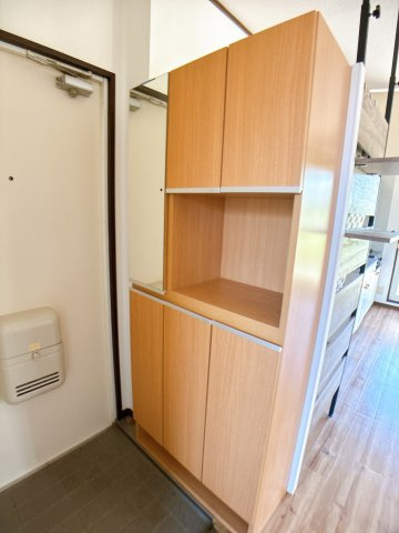 サンビレッジ美浜ⅡCの収納|別部屋同間取りのお写真となります。参考にご覧くださいませ。