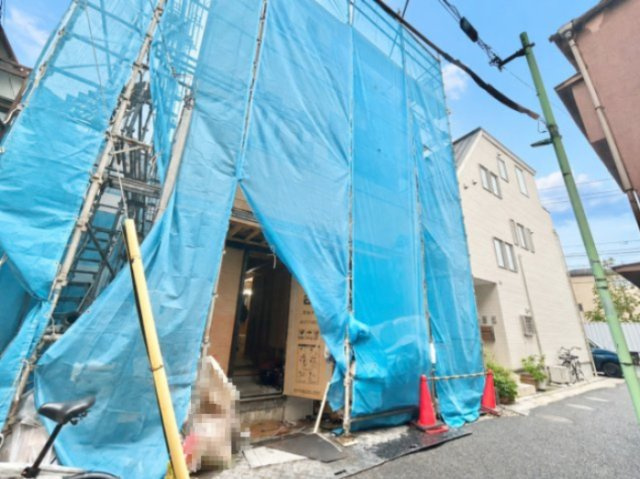 北区栄町　新築戸建の前面道路含む現地写真|2026.09.26撮影

現地ご見学希望・資料請求などお気軽にお問い合わせ下さい！
03-5990-5201
