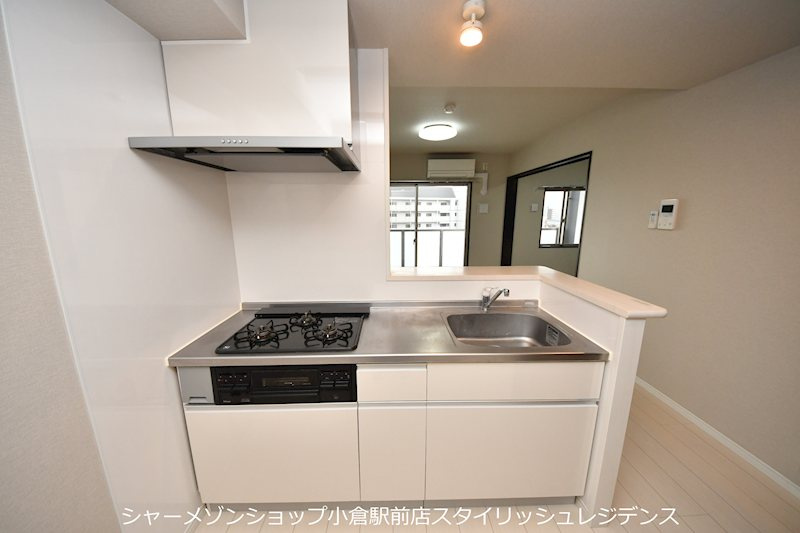 サンシャインタワー三萩野のキッチン