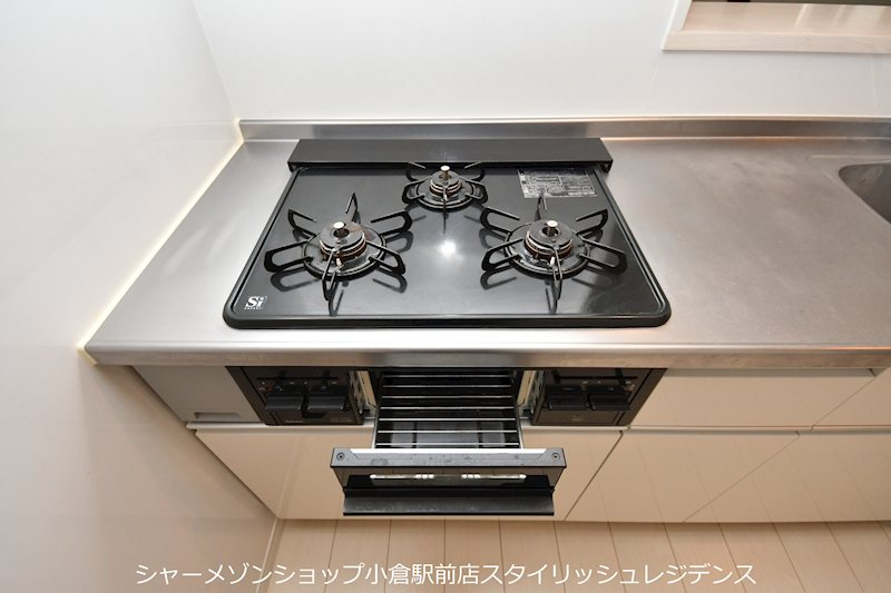 サンシャインタワー三萩野のキッチン
