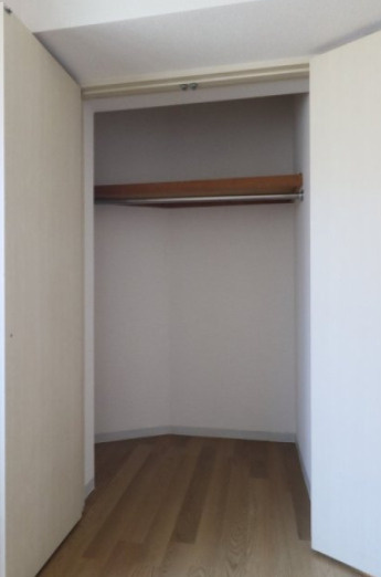 菱和パレス三軒茶屋壱番館の収納