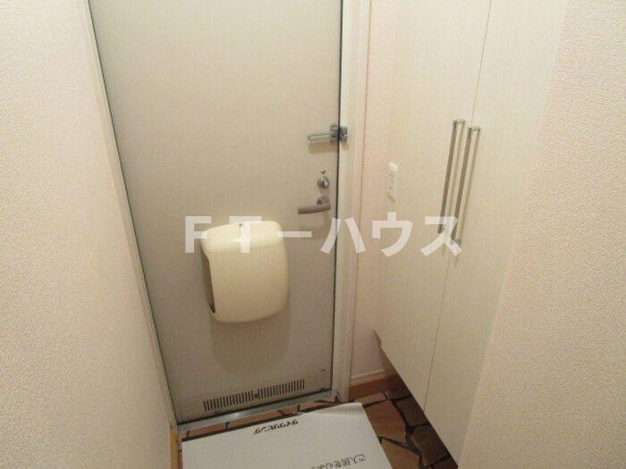 ファミール　マーⅡのエントランス
