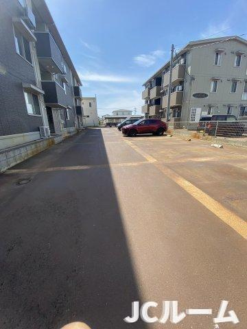 グラン・ヴェルジェ Aの駐車場