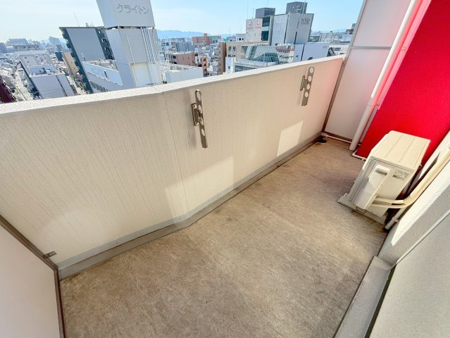 セレニテ西中島アリア弐番館のバルコニー