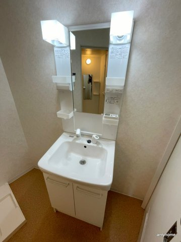 ラムアンドエヌエンタープライズの洗面所